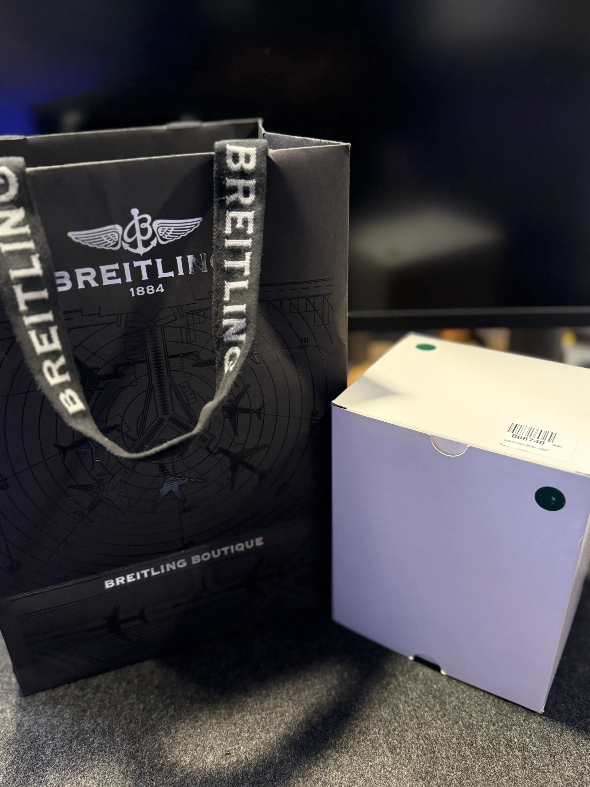 Breitling OEM bag and outer box